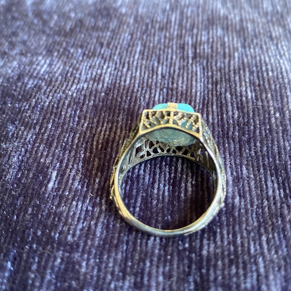 Vintage Turquoise and Silver Ring - Picture 4 of 6